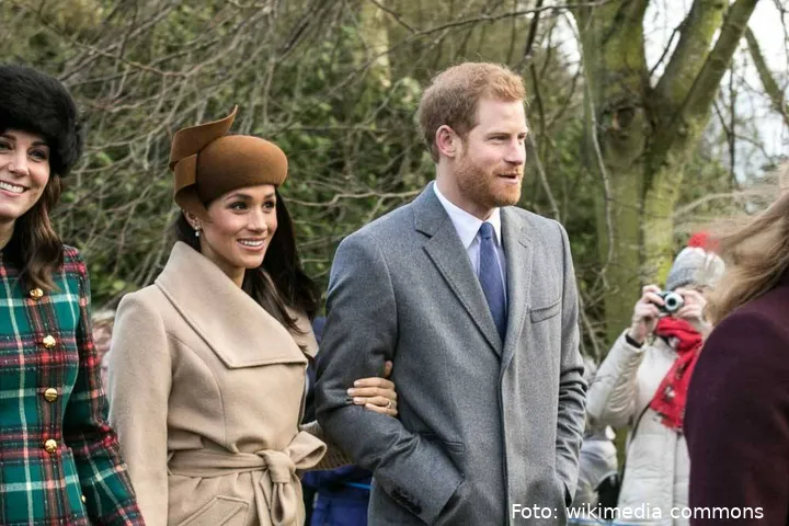 Prince_Harry_and_Meghan_Markle_on_Christmas_Day_2017