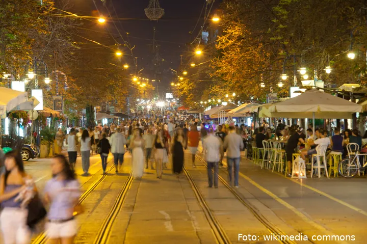 Boulevard_Vitosha_at_night,_Sofia_PD_2012_13