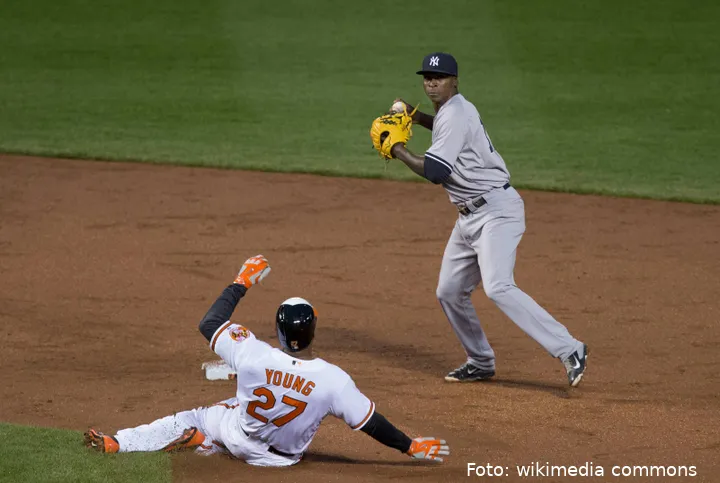 Didi_Gregorius_(17127188926)