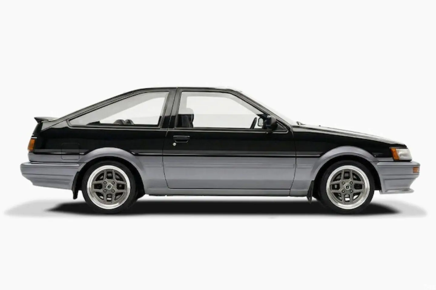 TOM’S Racing geeft de bekende Corolla AE86 een tweede leven