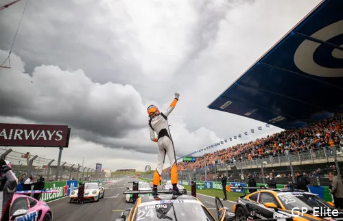 Hartog was heer en meester op Zandvoort. (Foto: GP Elite)