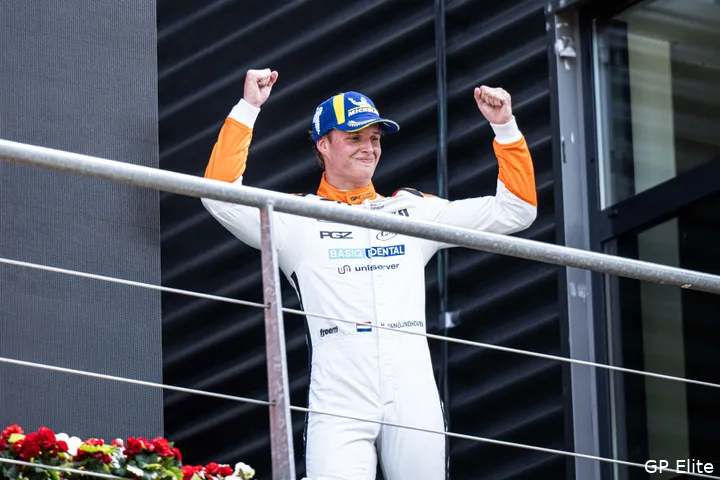 Van Eijndhoven trots als een pauw op zijn P2 in België. (Foto: GP Elite).