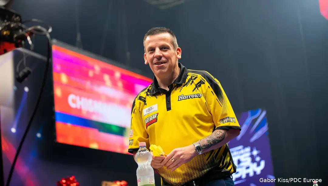 Dave Chisnall freut sich.