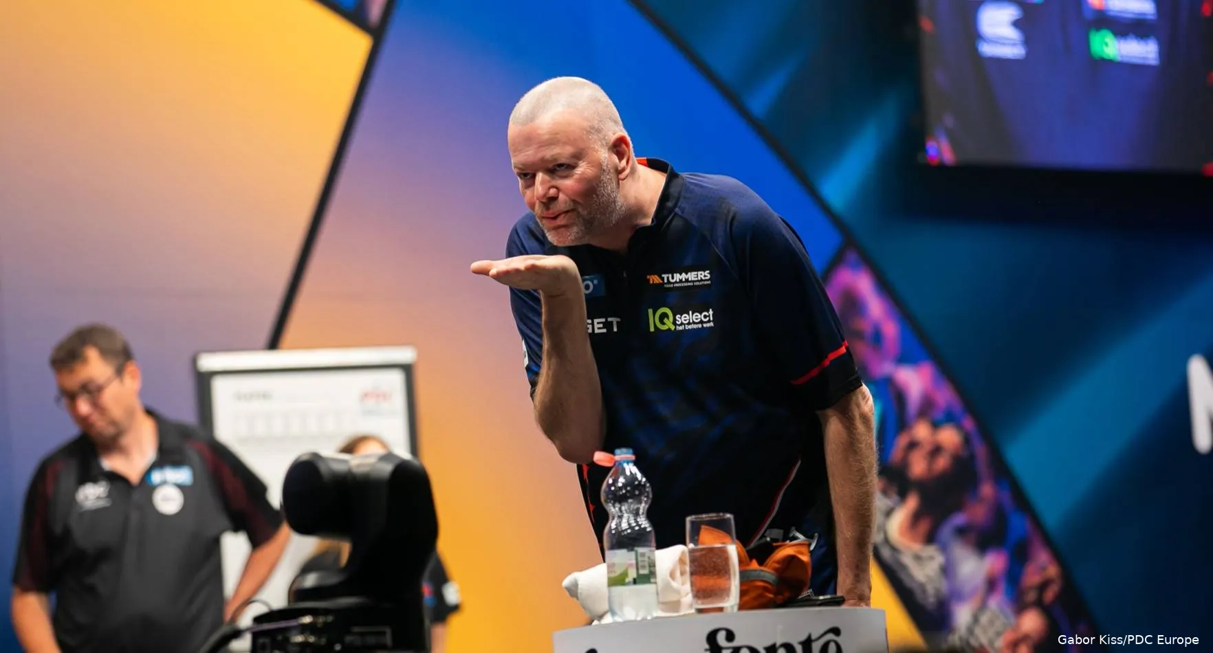 Raymond van Barneveld (3)