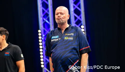 Kan Raymond van Barneveld stunten tegen Luke Littler?