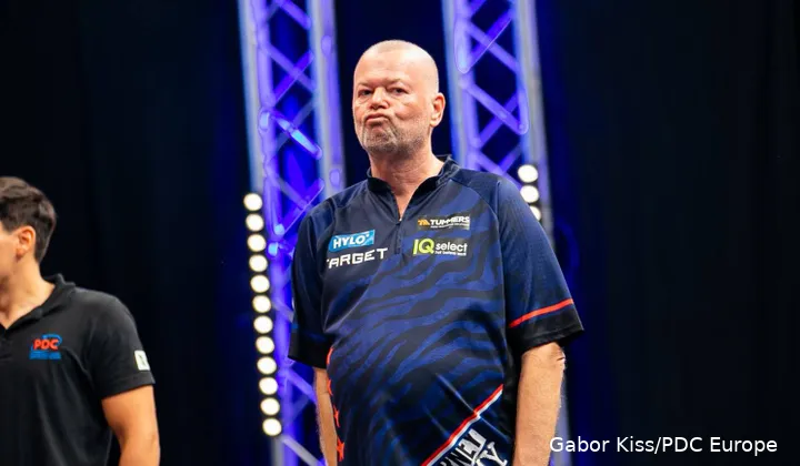 Kan Raymond van Barneveld stunten tegen Luke Littler?