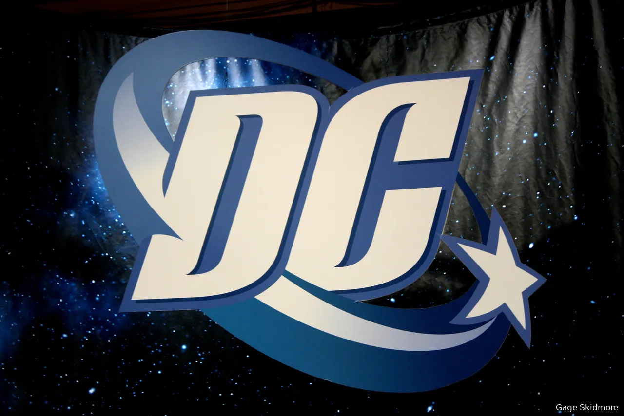 dc logof1675348832
