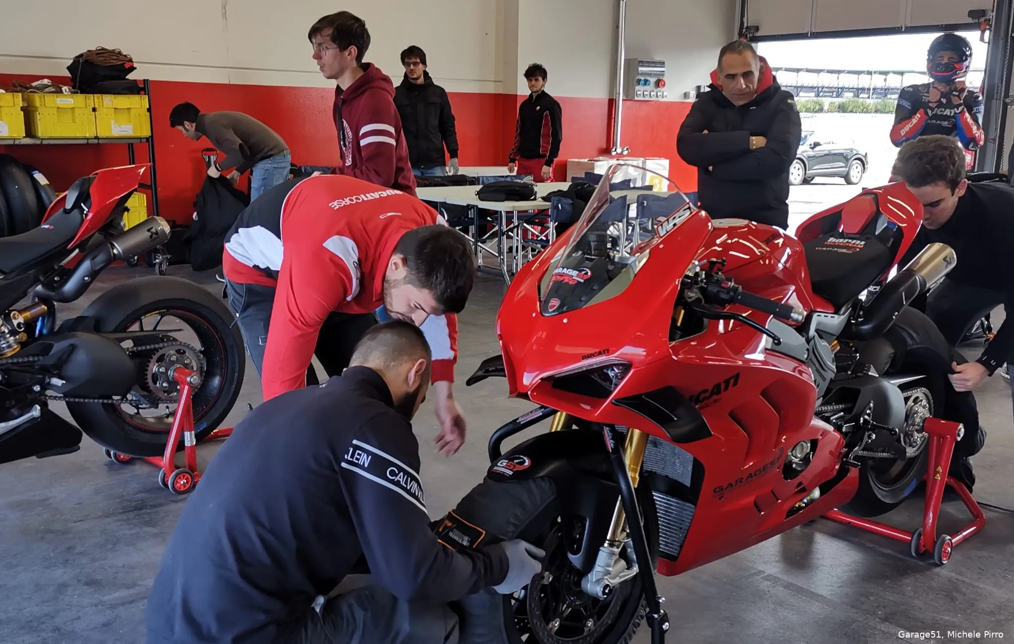 8ae73e18 0485 4e04 bcff 60aad49f543b