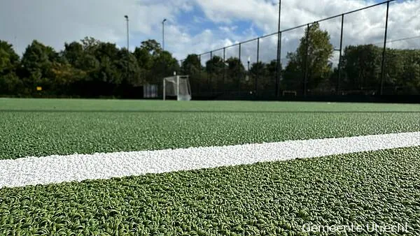 watervrij hockeyveld