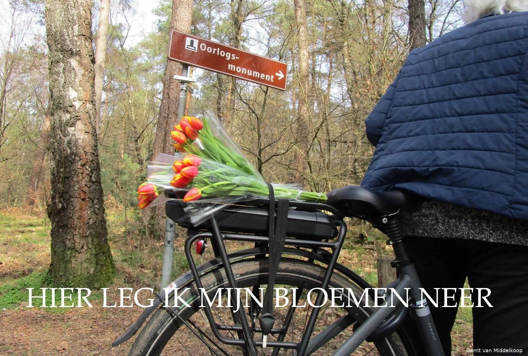 Hier leg ik mijn bloemen neer