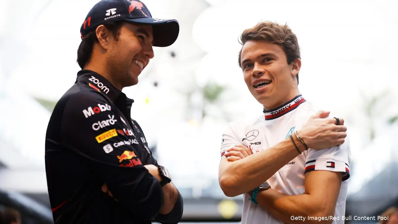 nyck de vries sergio perez 2022 f1f1672734045