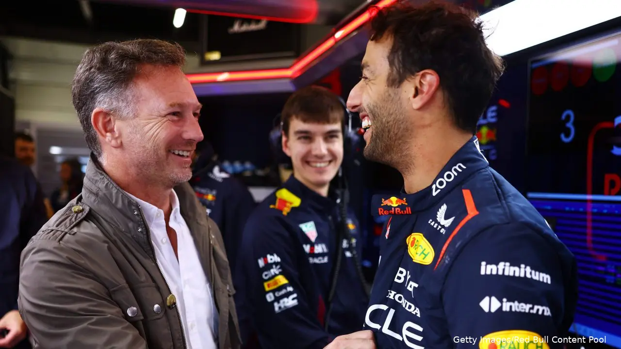 daniel ricciardo christian horner silverstone 2023f1689257068