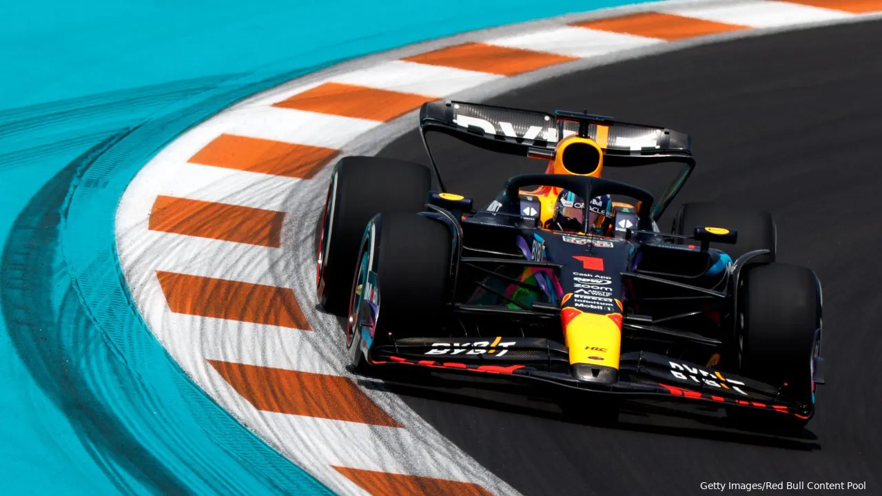 max verstappen rb19 gp miami 2023f1683535568