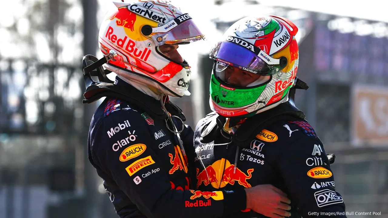 max verstappen sergio perez gp mexico 2021f1666777042