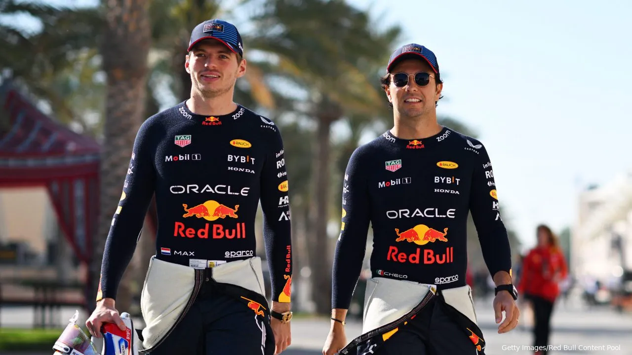 max verstappen sergio perez pre season test bahrein 2024f1708942042