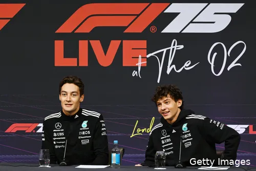 Mercedes heeft momenteel niets te klagen over haar rijdersduo.