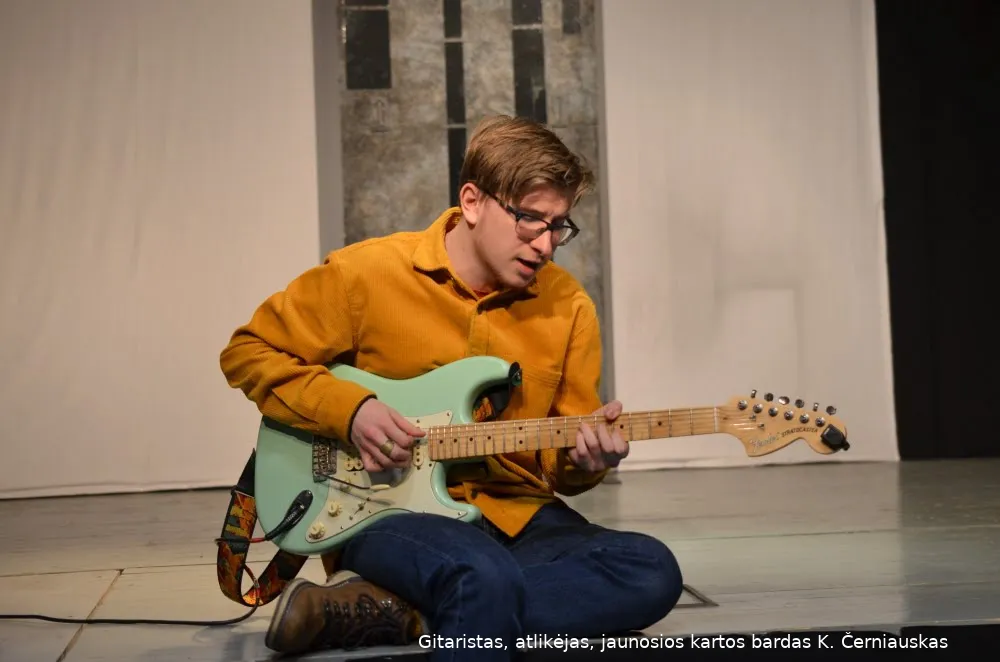 slinksuejus prie zemes ribos contentbig403