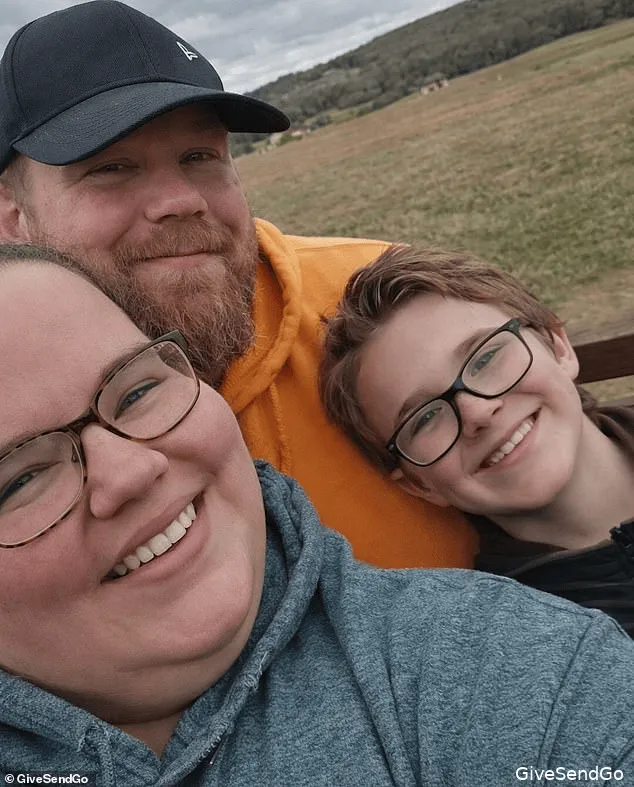 106546927-15577875-image-m-5_1771602706021