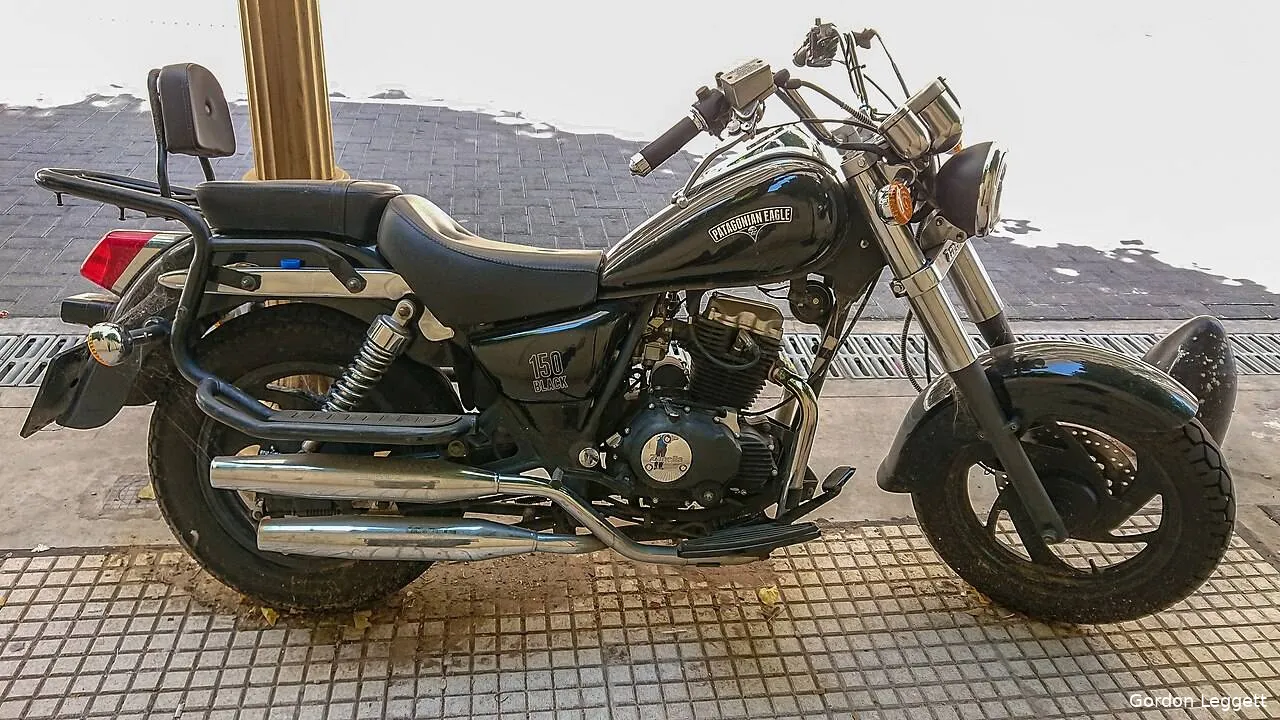 Moto Zanella Patagonian Blackstreet 150 Custom