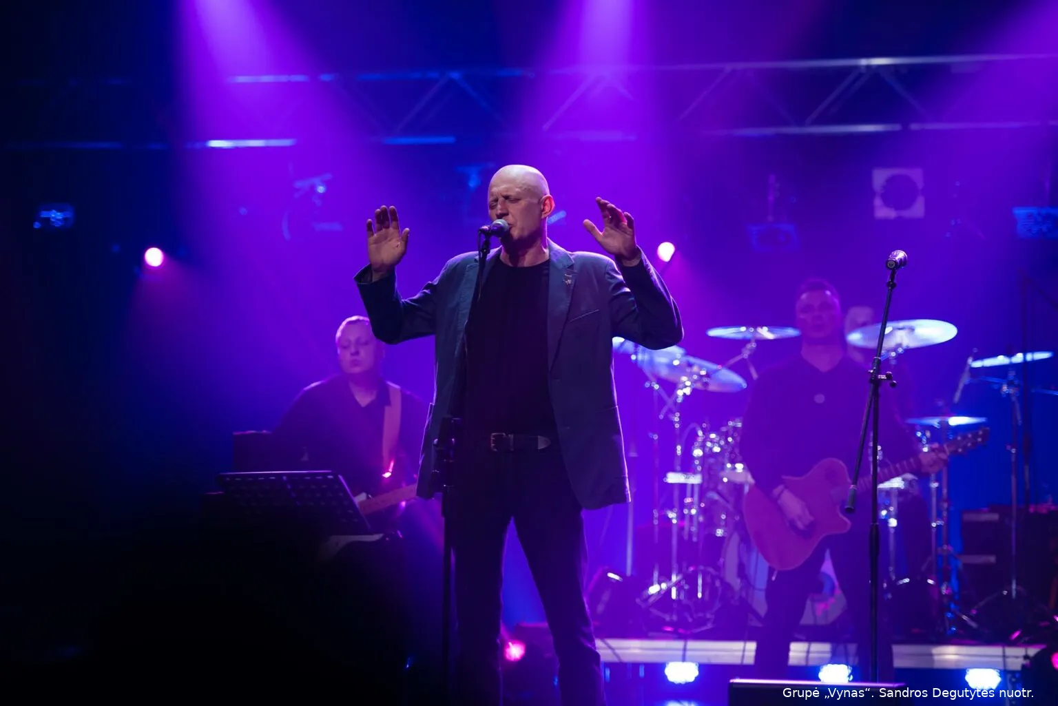 vynas vinilo ploksteles vynilas pristatymas