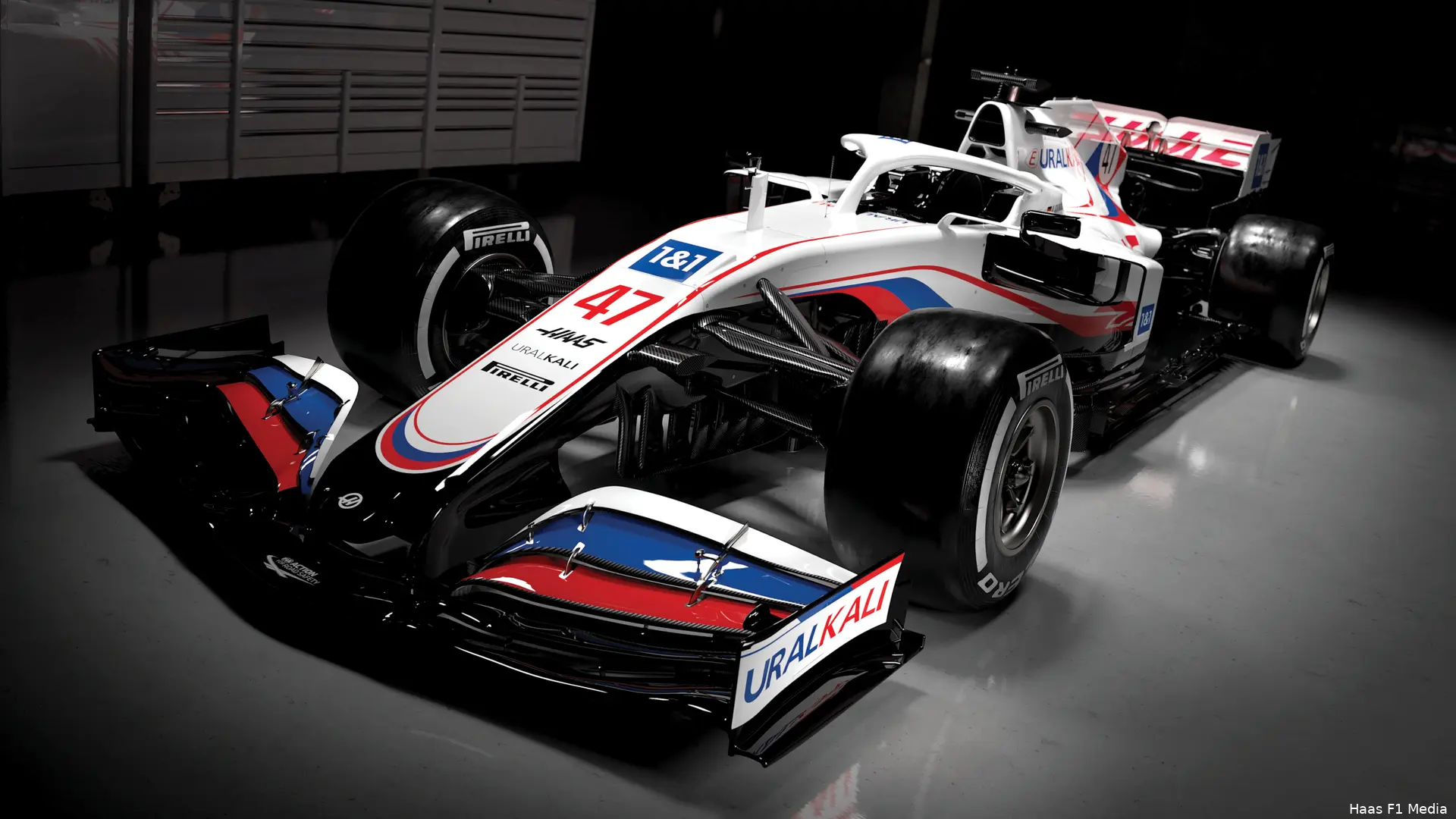 Haas VF21