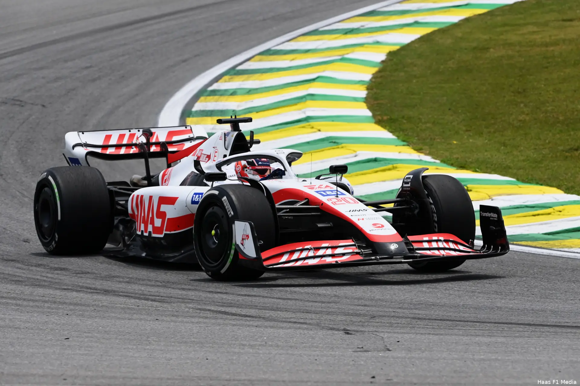 1019421841 SUT 20221111 GP2221 123615DSC 1905 601