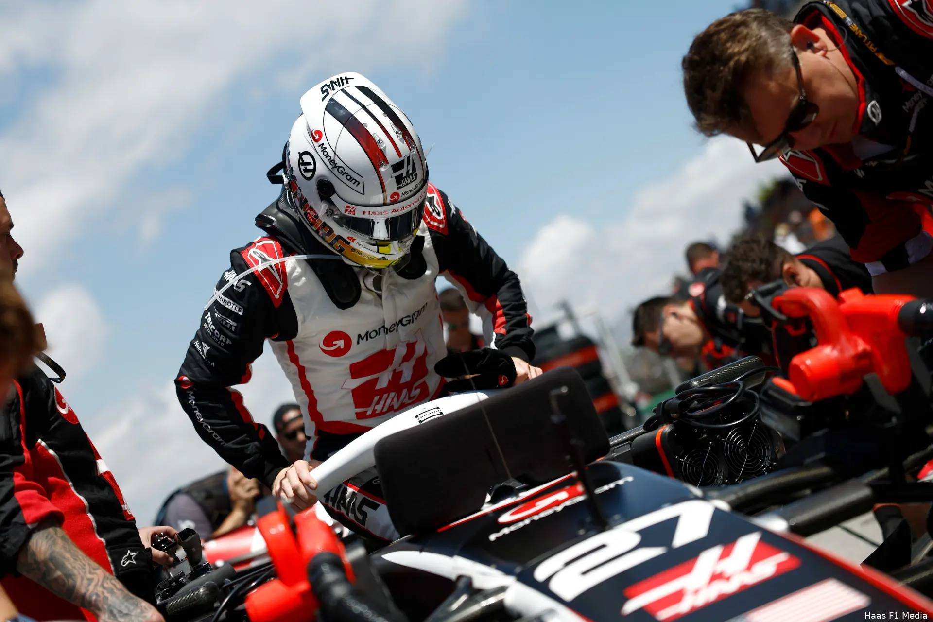 haas nico hulkenberg zondag spanje 2024