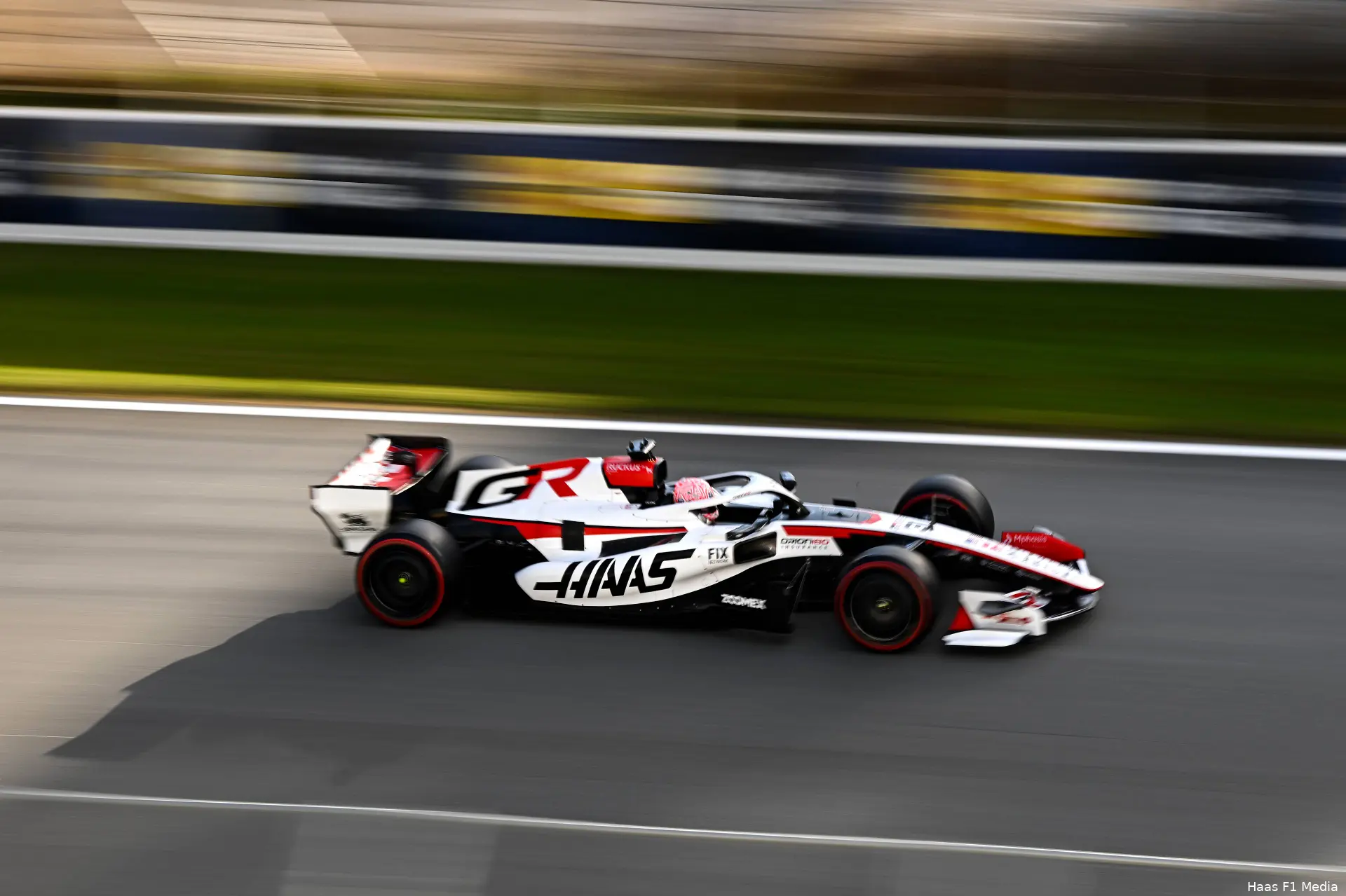 haas-2026-esteban-ocon-1-vf-26-1