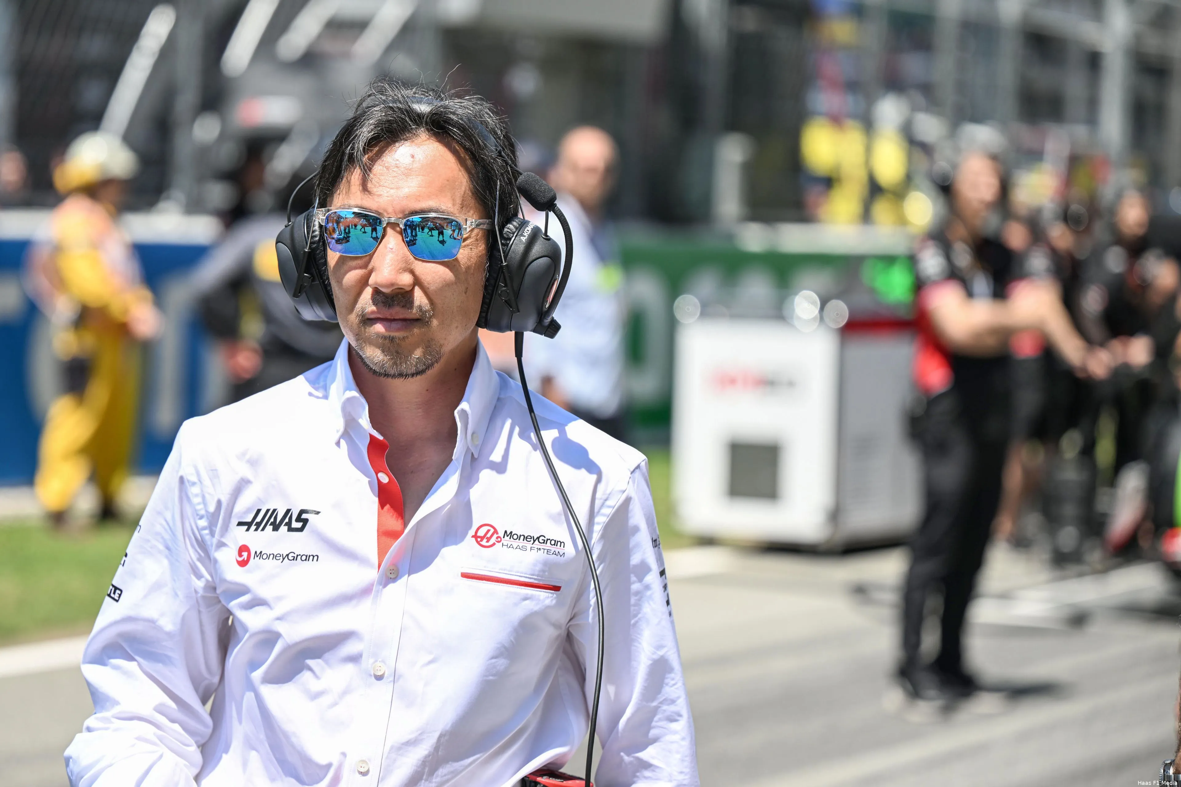 haas ayao komatsu zondag spanje 2024