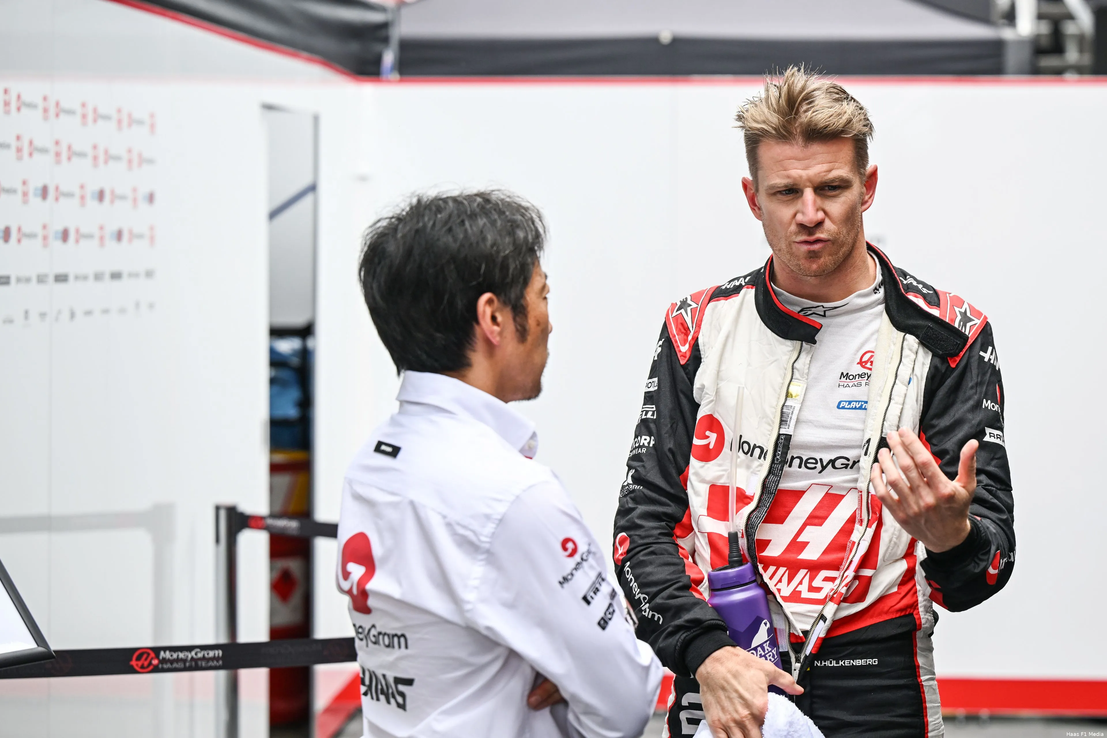 ayao komatsu nico hulkenberg haas vrijdag 2024