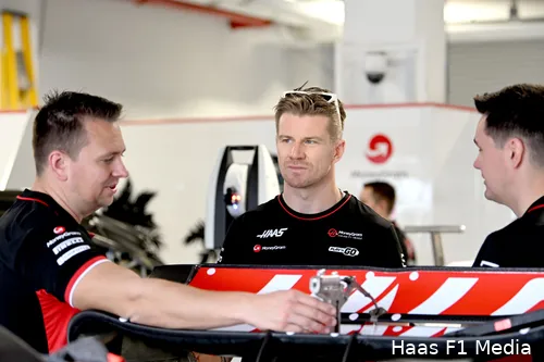 <i>Verstappen hielp Hülkenberg naar Q3, en Hülkenberg hielp Verstappen aan pole.</i>