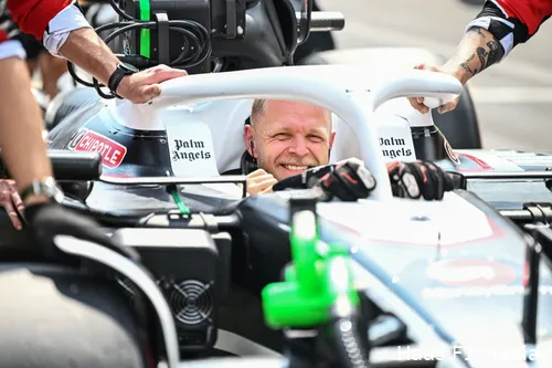 Magnussen kende een bewogen race, maar haalde wel een punt voor Haas.