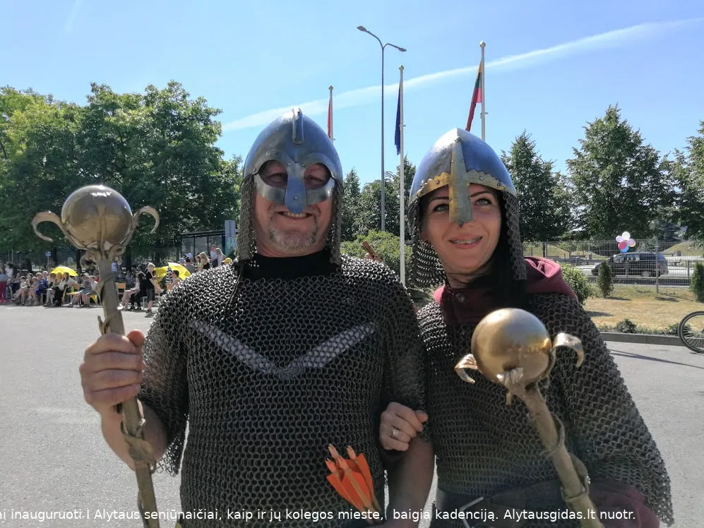 seniunaiimg 20180609 105158