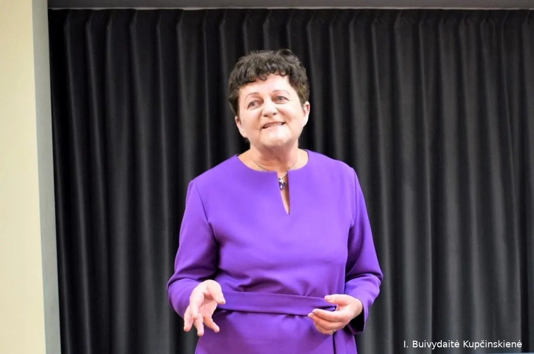 kupc341032571 788374172992538 9141576607035272647 nss