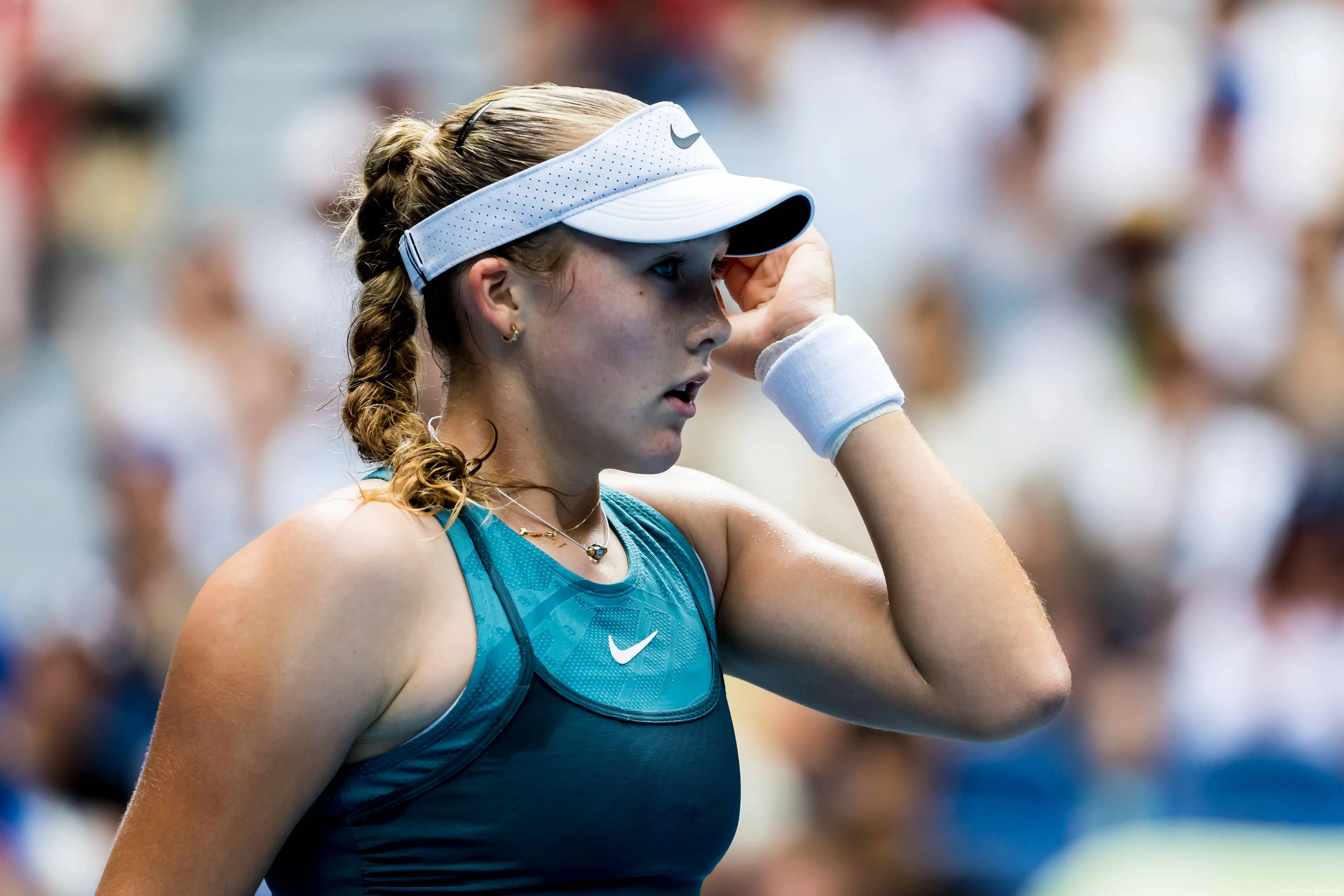 andreeva mirra australianopen25 imagoiconsportswire