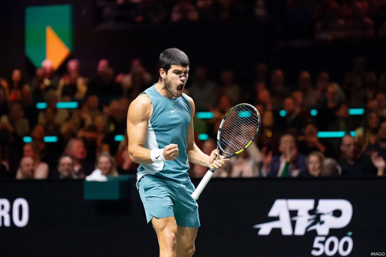 Carlos Alcaraz will den Indoor-Hype beenden.