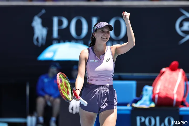 Eva Lys does it again.