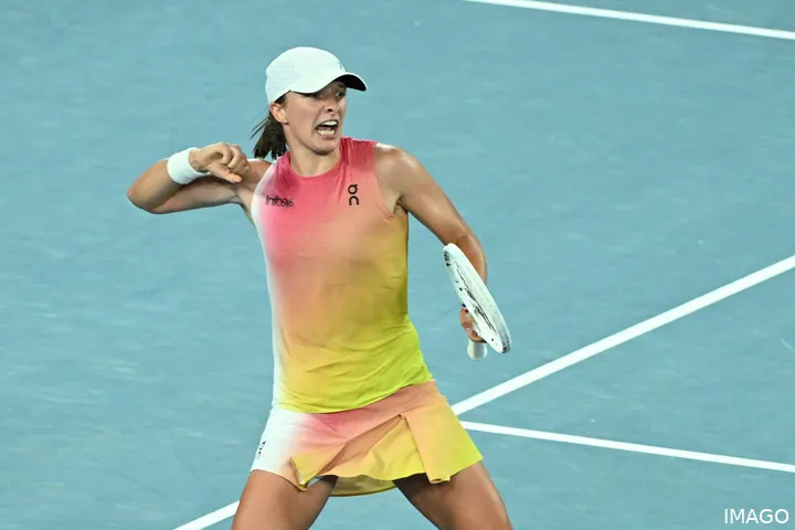 Swiatek alcanzó los cuartos de final y fue eliminada por Mirra Andreeva (6-3, 6-3)