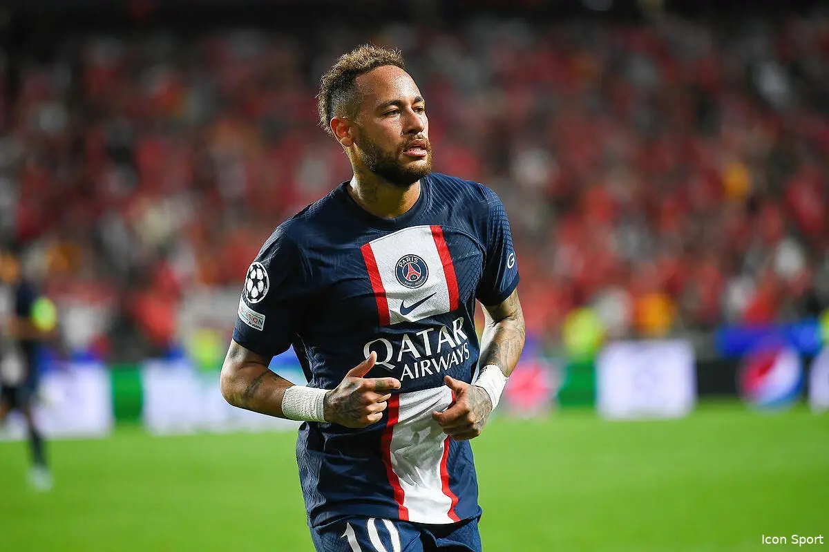 neymar vexe par le psg il s offre au real madrid icon sipausa 41932109 352232