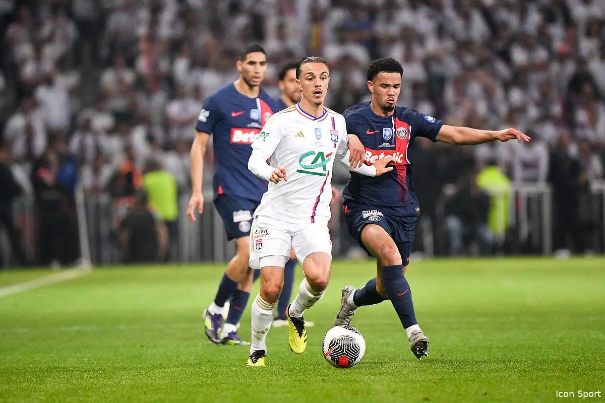 1 me et des bouchons geants ol psg enerve tout le monde iconsport 227934 0458 376469