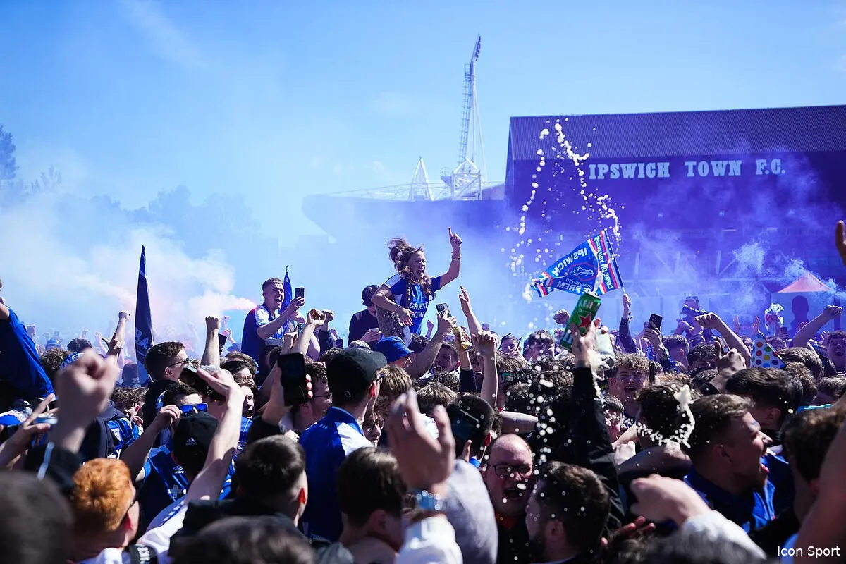 22 ans après, Ipswich Town remonte en Premier League