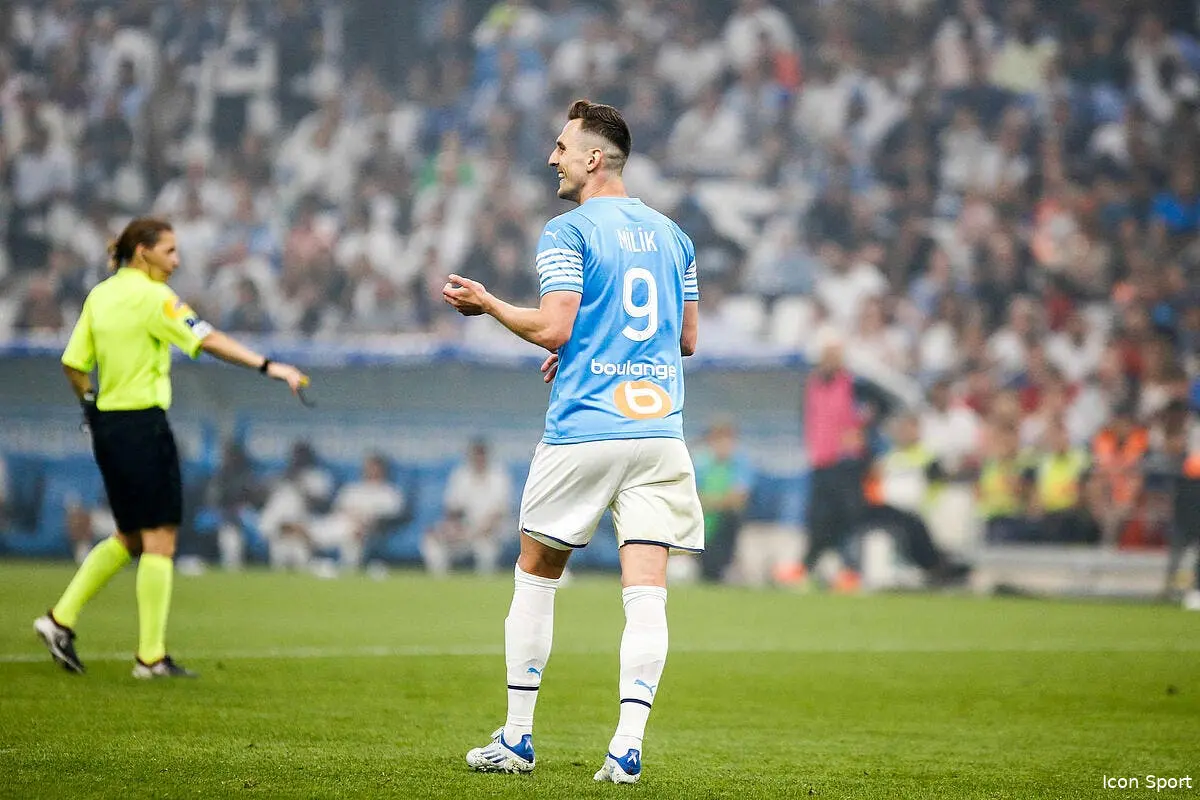 a la juve l option milik est plus que jamais d actualite icon d1r9421 2 342241