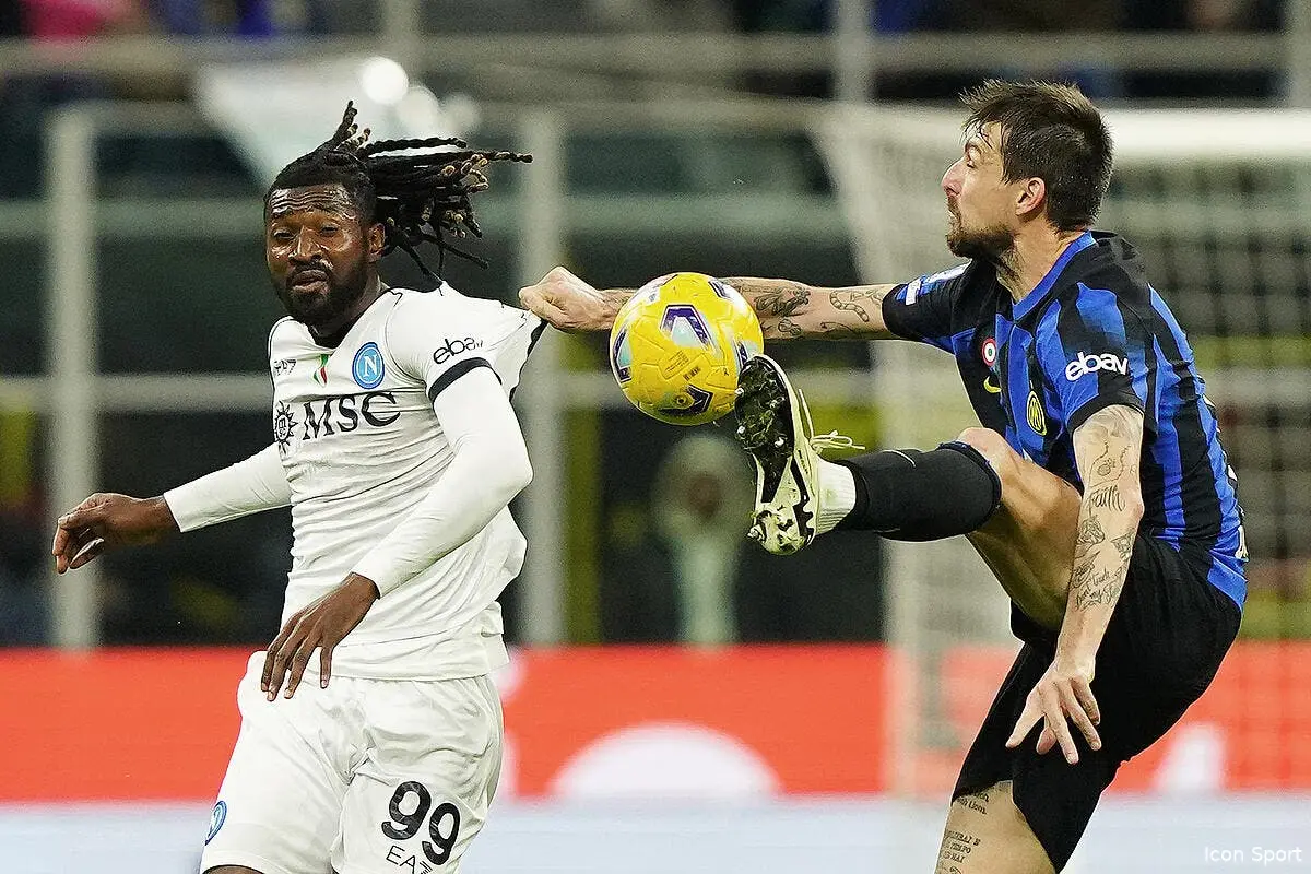 accuse de racisme francesco acerbi renvoye par l italie iconsport 199700 0081 373373