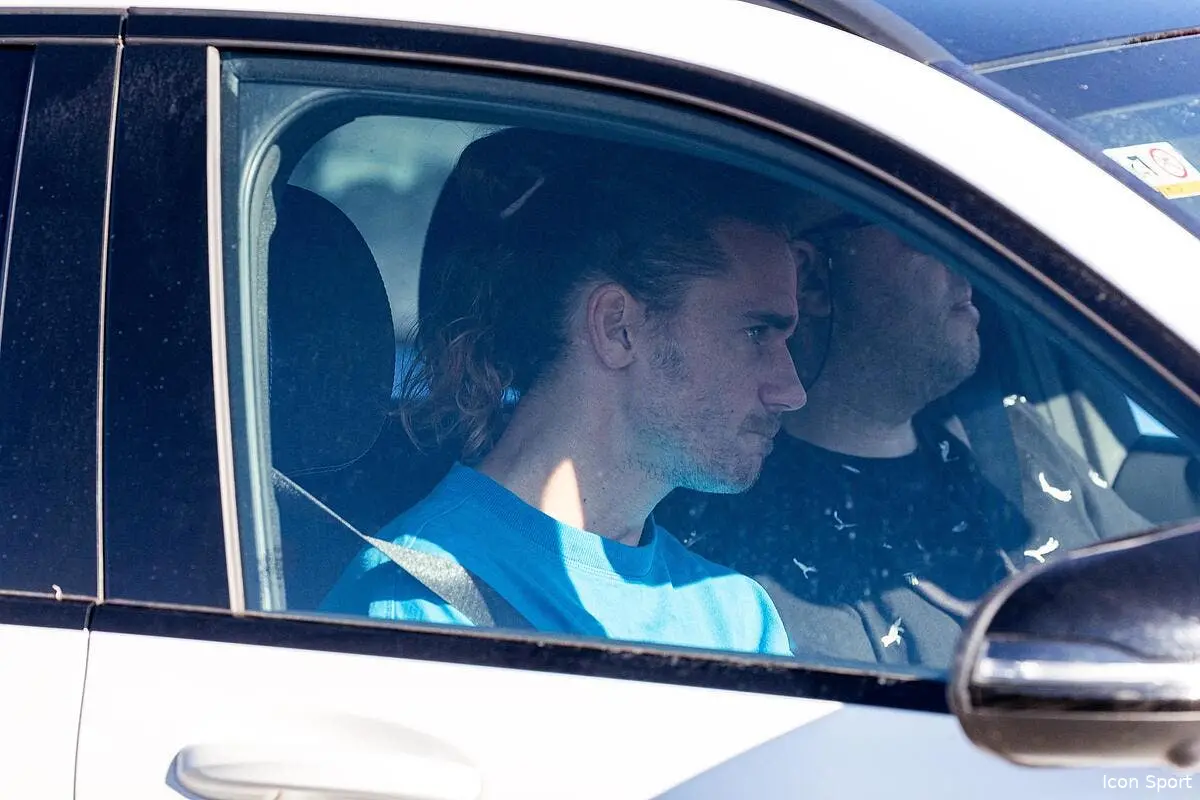 antoine griezmann humilie les supporters choques a vie icon ecommercefotos ecommerce2 116854555 323723
