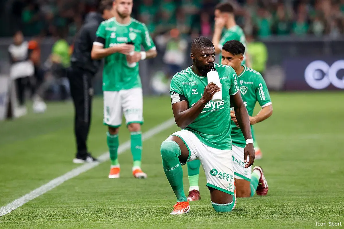 ASSE : La défaite l'écoeure, il pique sa crise