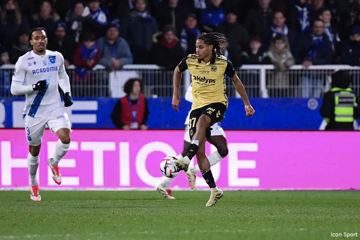 ASSE : Mathis Amougou signe à Chelsea (officiel)