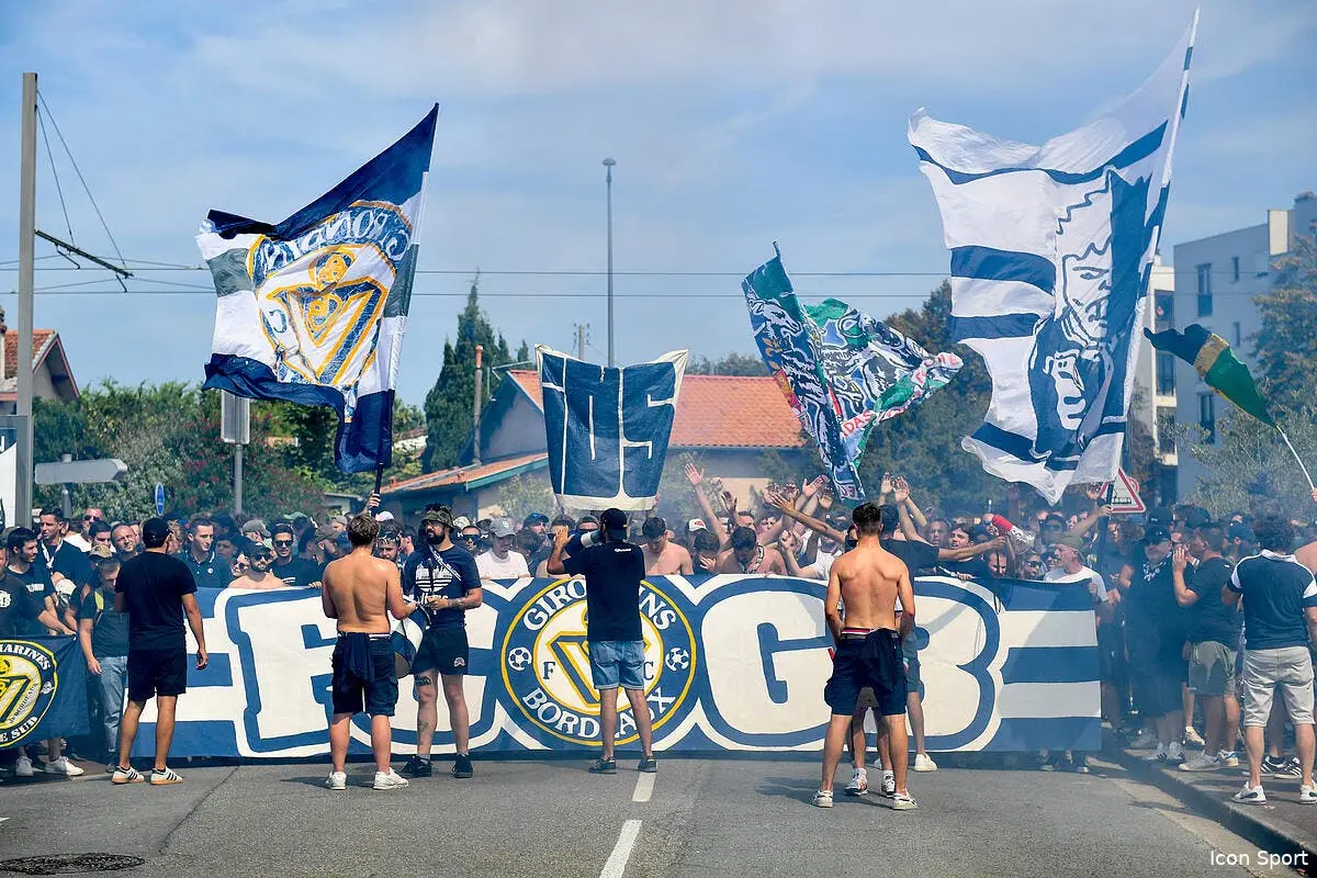 bordeaux les ultras reunis granville transpire iconsport 238162 0033 386423