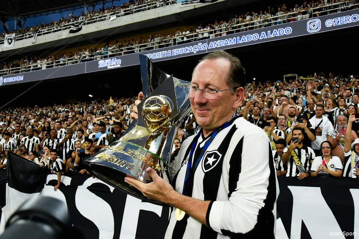 Textor aux manettes, Botafogo ne lâchera pas l'OL