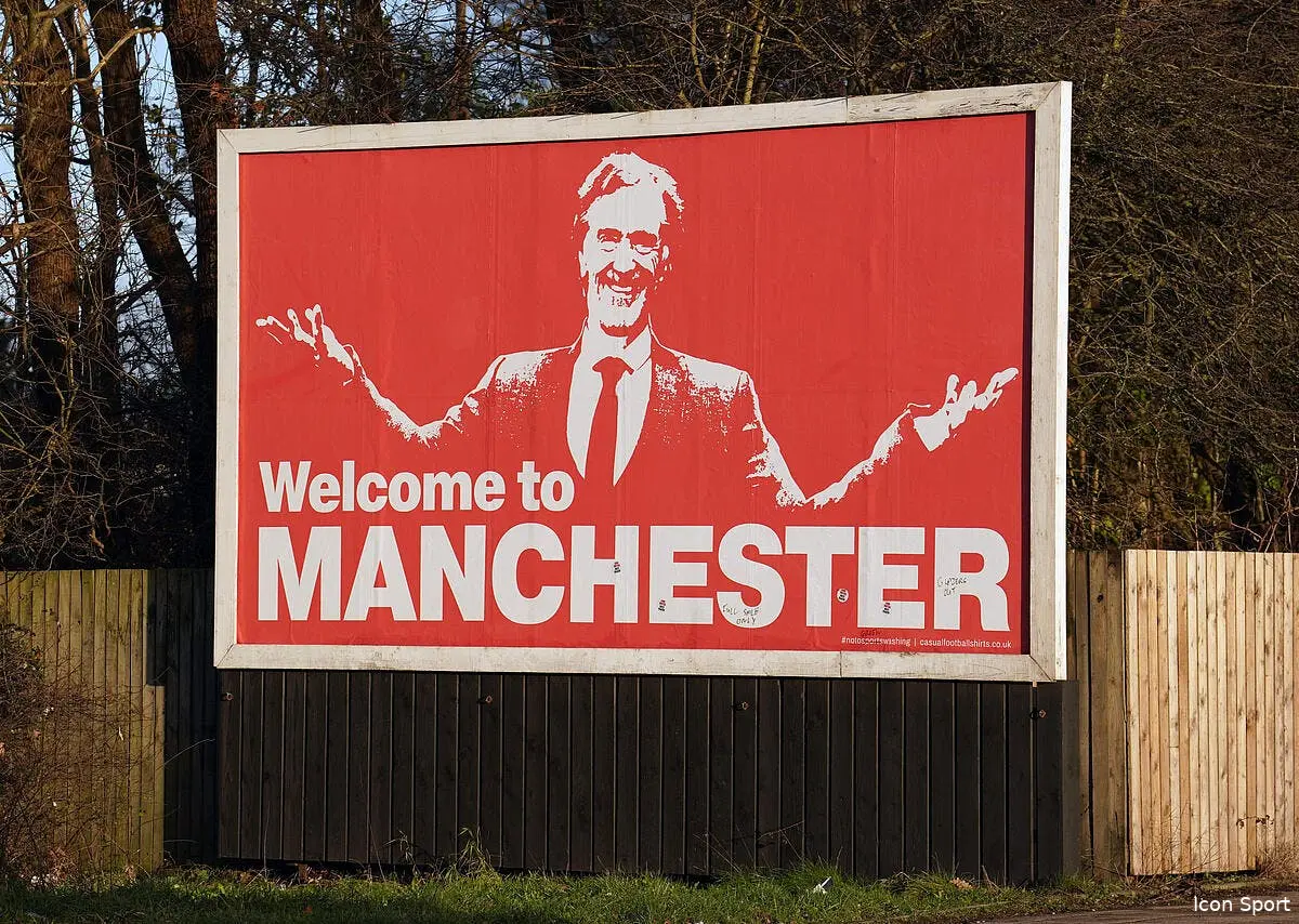 Manchester United licencie 200 personnes et ferme sa cantine