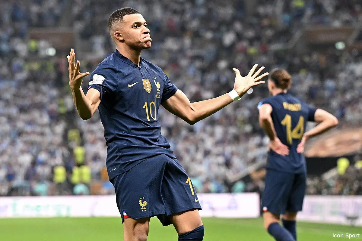 cdm mbappe effondre mais un mbappe encore historique icon ab9 3349 2 354803
